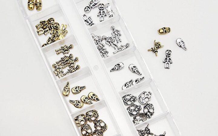 Metallic Skull Nail Charms — 6 Styles, 60 Pieces